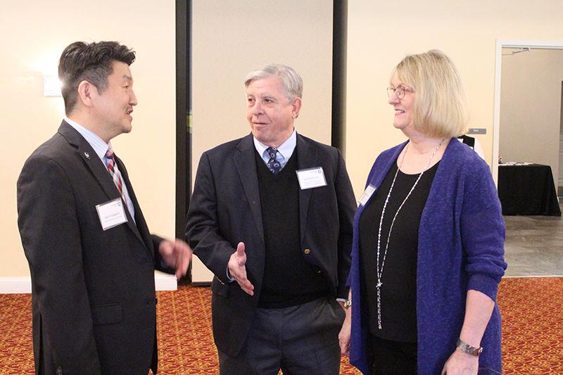 Donna and Dan Kohlhepp, Chancellor Ryoo